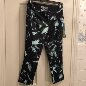 New Balance Capri leggings